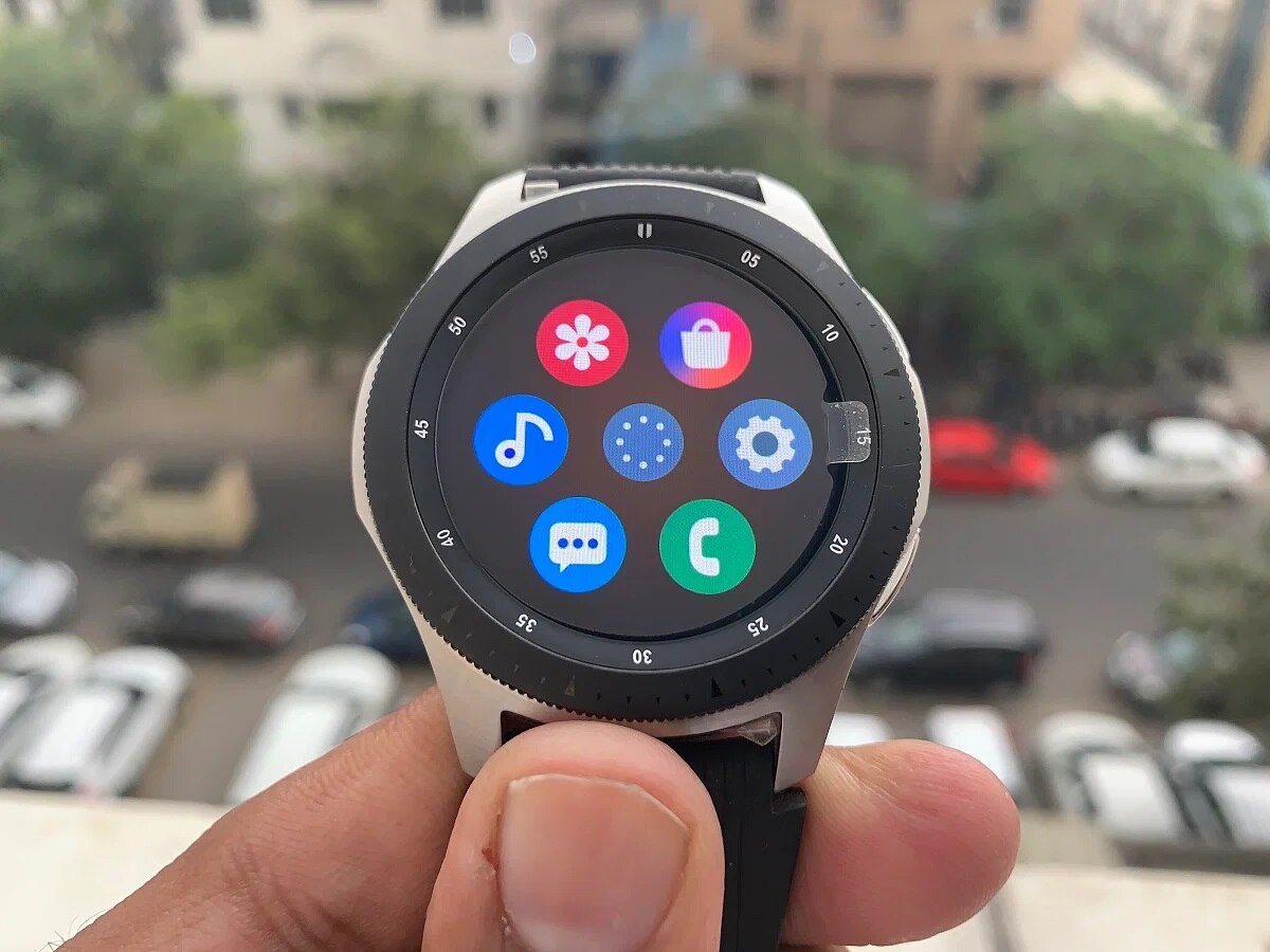 Samsung Galaxy Watch: सैमसंग गैलेक्सी वॉच में जल्द ही मिलेगी 'इर्रेगुलर हार्ट रिदम' नोटिफिकेशन फीचर