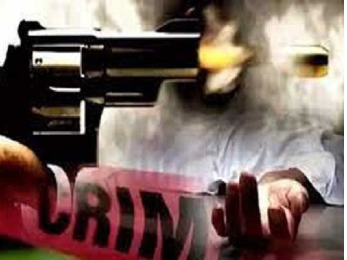 Aligarh News: अलीगढ़ में नौजवान की गोली मारकर हत्या, बाजरे के खेत में फेंका शव 