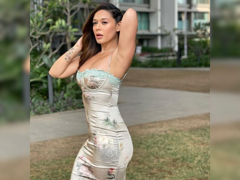 मीडिया सेंसेशन बन चुकी हैं कृष्णा