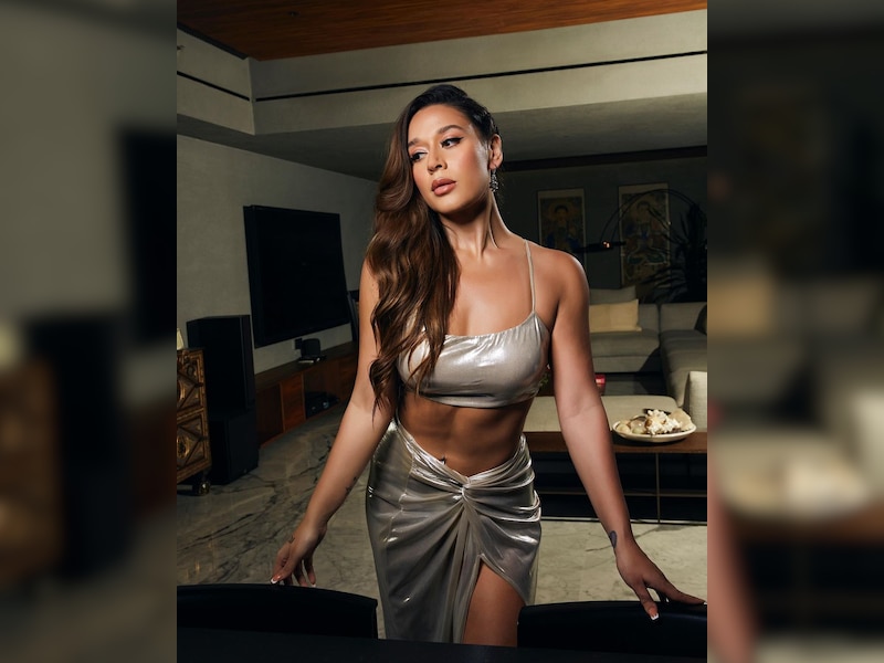 कृष्णा श्रॉफ का बोल्ड अवतार