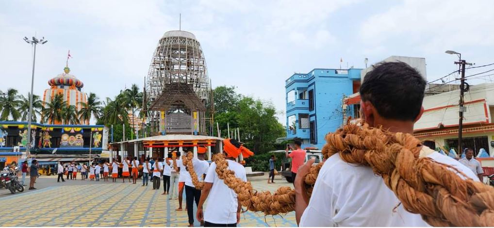 Rath Yatra 2023: ବଳଦେବଜୀଉଙ୍କ ପାଖରେ ପହଞ୍ଚିଲା ଶିଆଳି ଦଉଡି଼, ଜାଣନ୍ତୁ କ’ଣ ରହିଛି ଏହା ପଛର କିମ୍ବଦନ୍ତୀ! Rath Yatra 2023: ବଳଦେବଜୀଉଙ୍କ ପାଖରେ ପହଞ୍ଚିଲା ଶିଆଳି ଦଉଡି଼, ଜାଣନ୍ତୁ କ’ଣ ରହିଛି ଏହା ପଛର କିମ୍ବଦନ୍ତୀ!