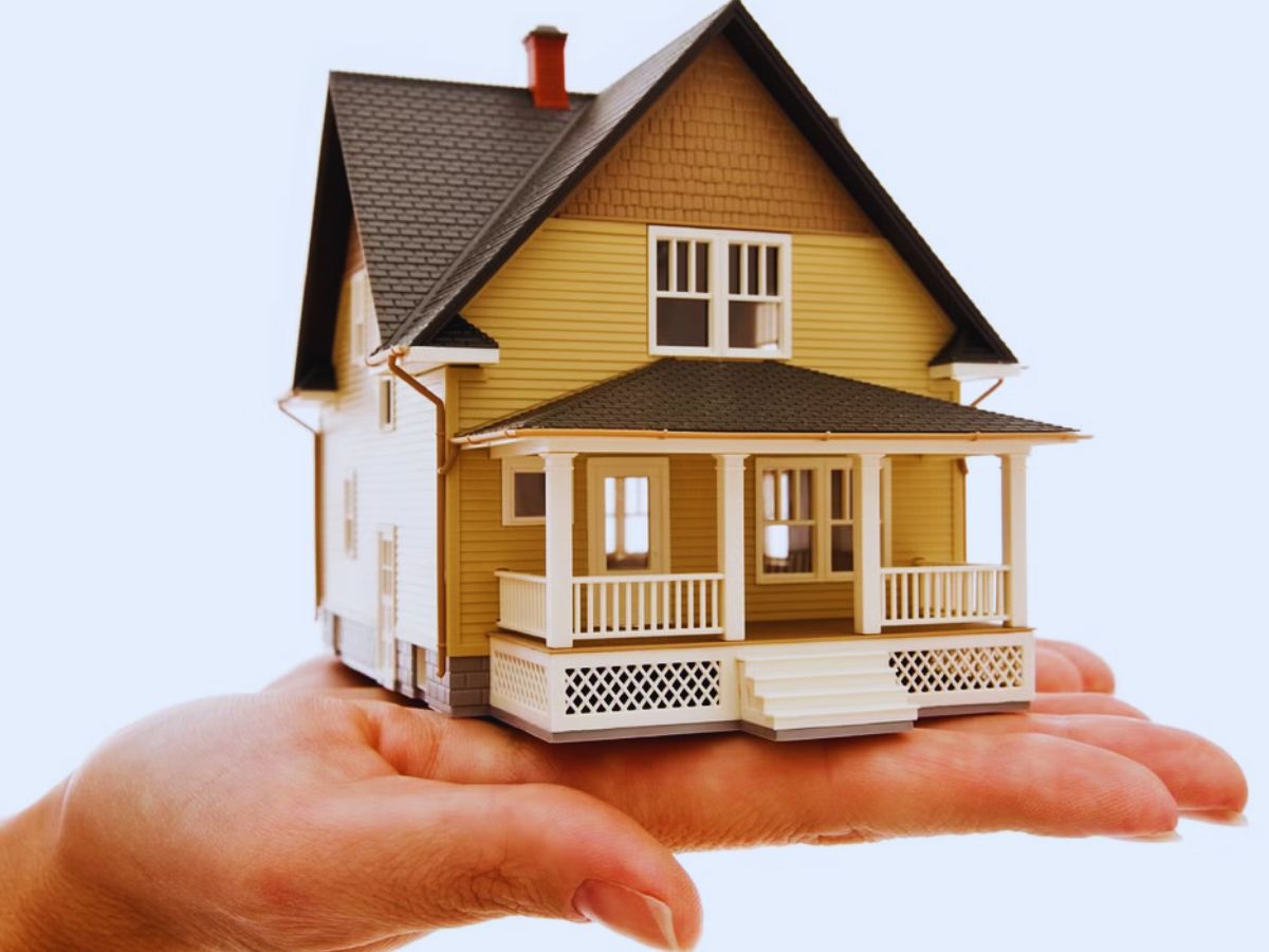 નવા ઘરમાં શિફ્ટ થવા જઈ રહ્યા છો? આ વાસ્તુ નિયમો જાણી લો 2 Home