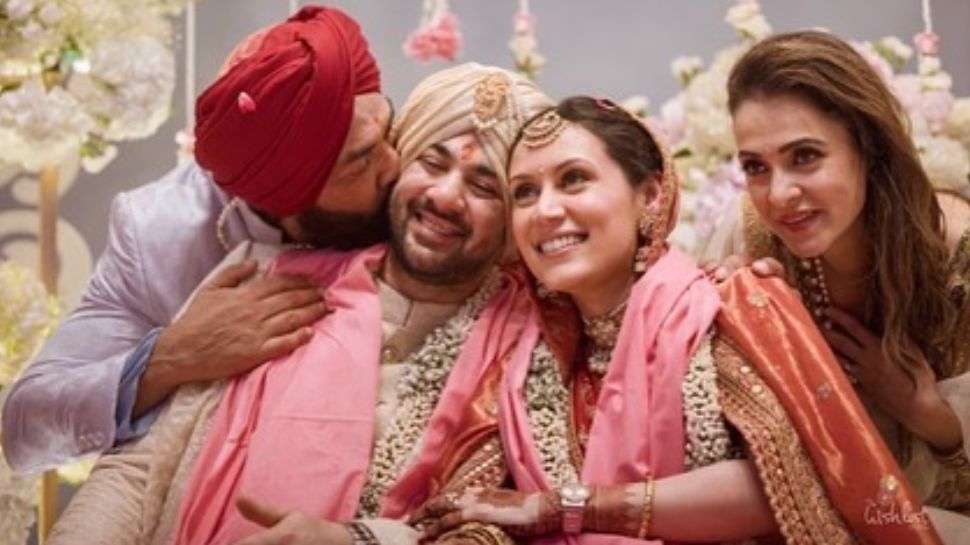 बॉबी ने शेयर की फोटोज