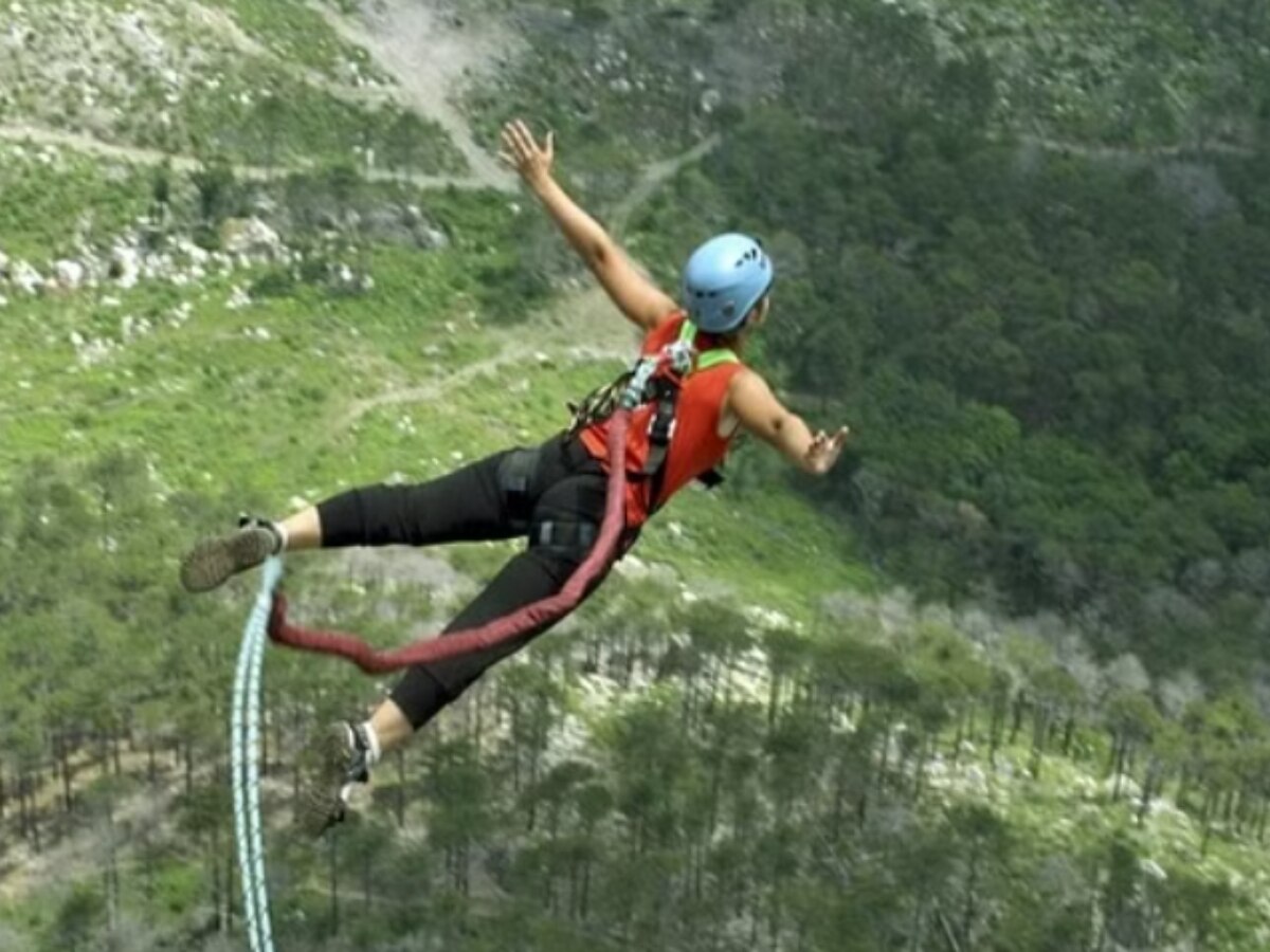 अब हिमाचल में टूरिस्ट उठा सकेंगे Bungee jumping का आनंद, एडवेंचर स्पोर्ट्स क्लब ने दी मंजूरी