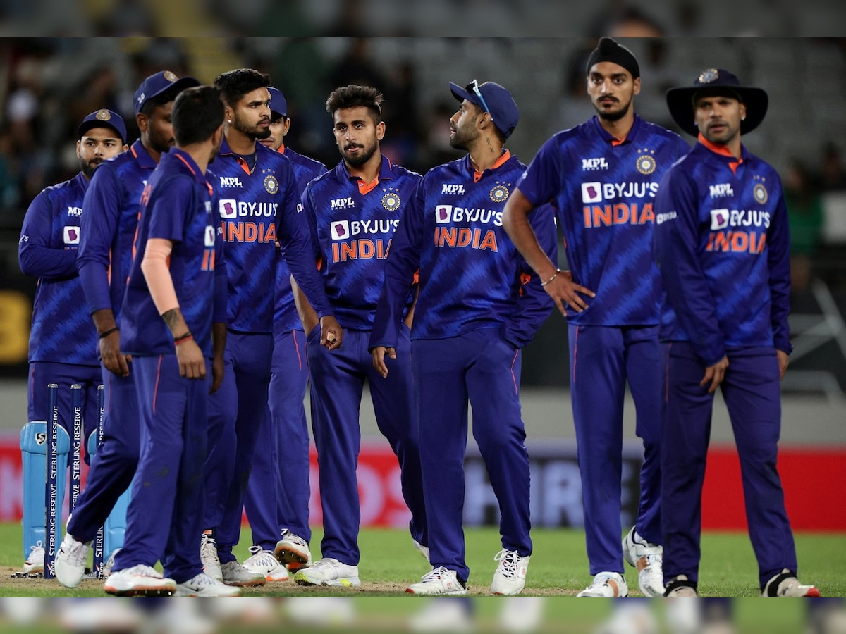 Team India: गोली की तरह छक्के फायर करता है ये खूंखार खिलाड़ी, टीम इंडिया में भर देगा धोनी की जगह!