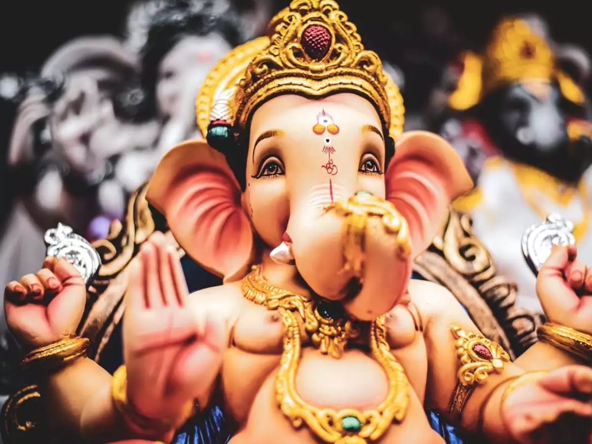 Vinayaka Chaturthi: आज है आषाढ़ विनायक चतुर्थी, ये उपाय करने से दूर हो जाएंगी सभी परेशानियां