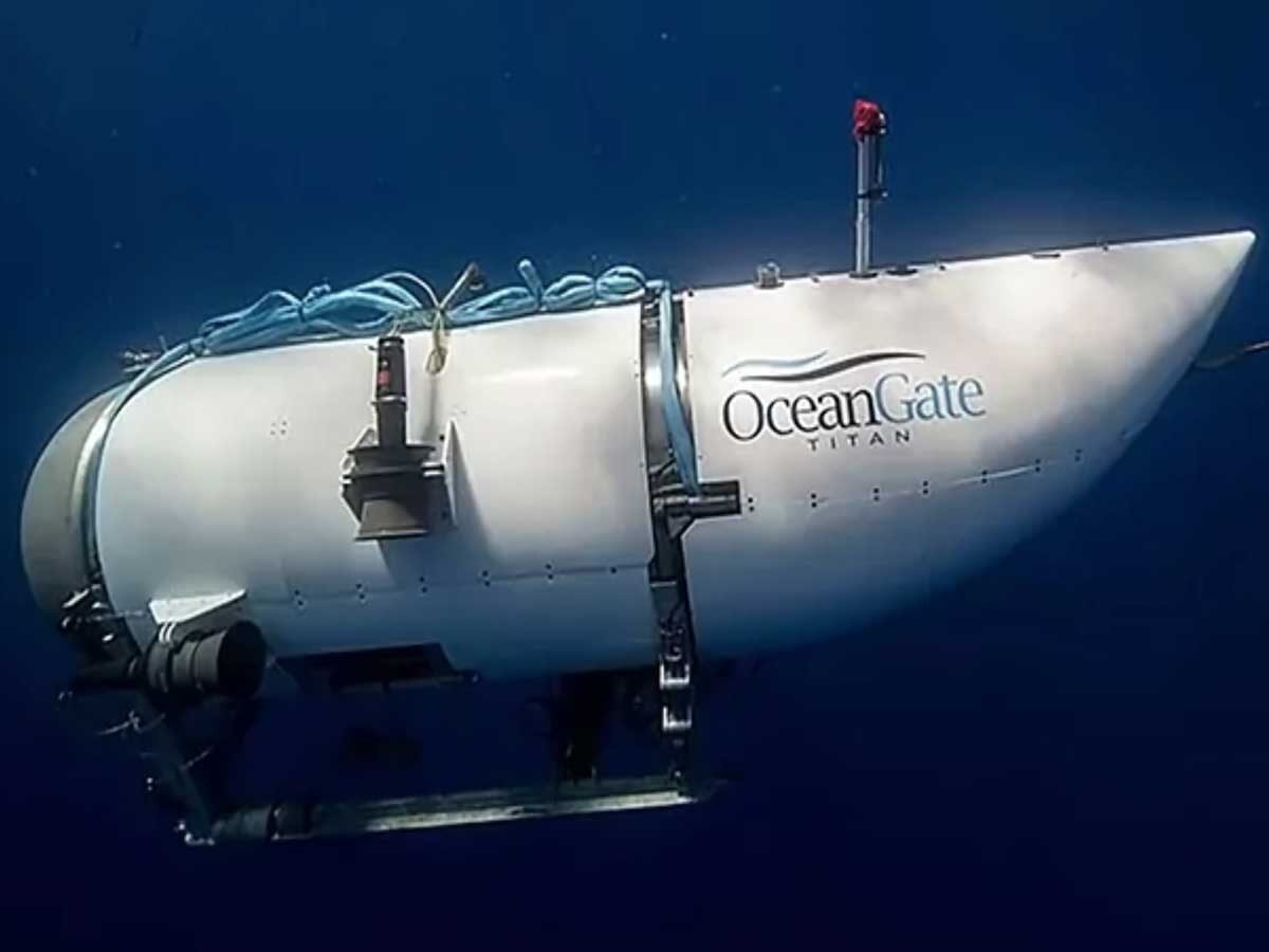 World News: समुद्र में पनडुब्बी ढूंढने की आखिरी कोशिश, बची सिर्फ 2 घंटे की ऑक्सीजन