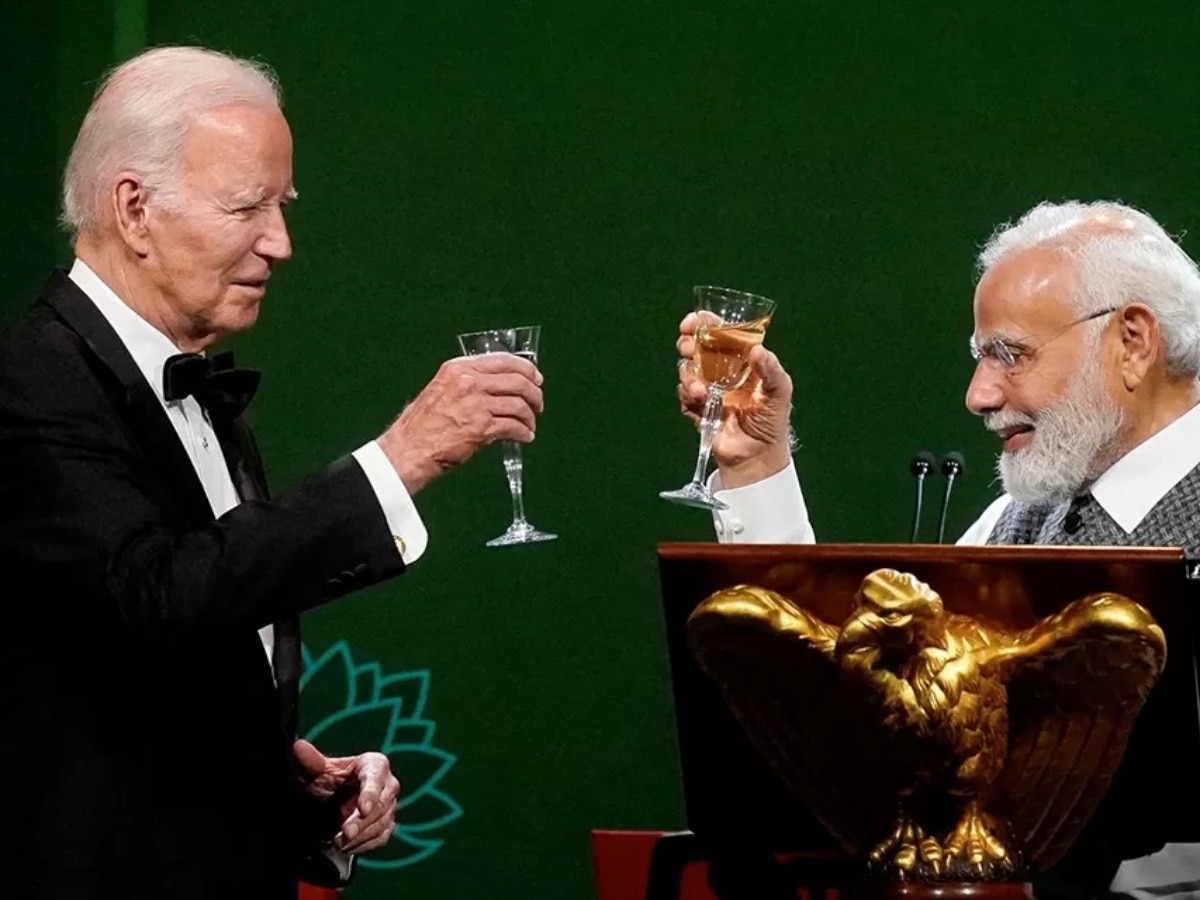 PM Modi toasting with ginger ale at State Dinner laughs at Joe Biden