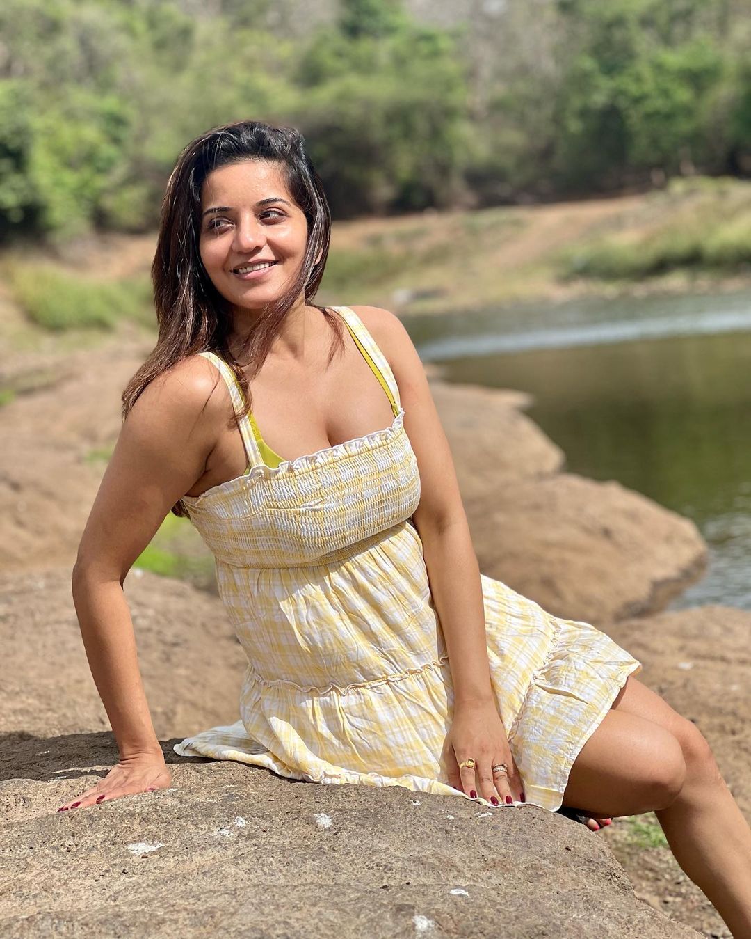 सुकून के पल बिताती आईं नज़र