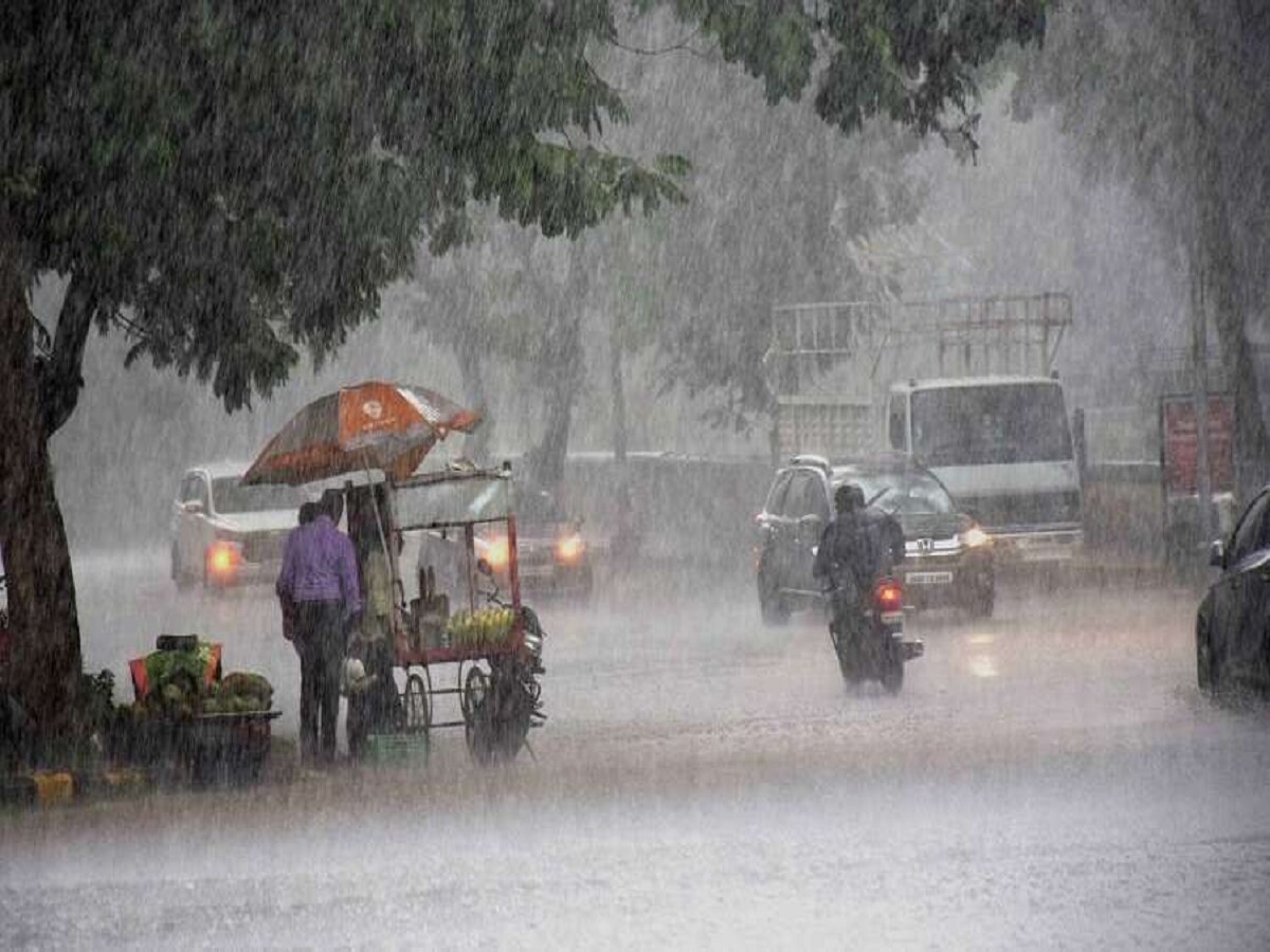 Jharkhand Weather Update: झारखंड में भारी बारिश की चेतावनी, वज्रपात को लेकर ऑरेंज अलर्ट जारी