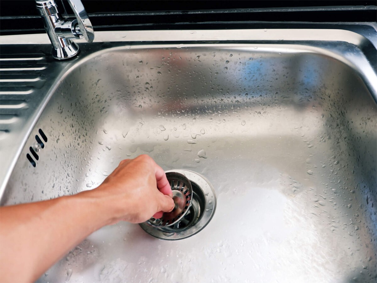 Cleaning Tips How to clean blocked Kitchen sink drain by using coffee