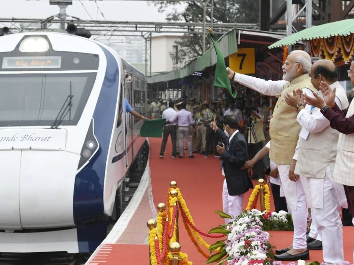 कल PM लॉन्च करेंगे 5 वंदे भारत, गोवा से लेकर झारखंड तक जानें कहा पहली बार चलेगी यह ट्रेन