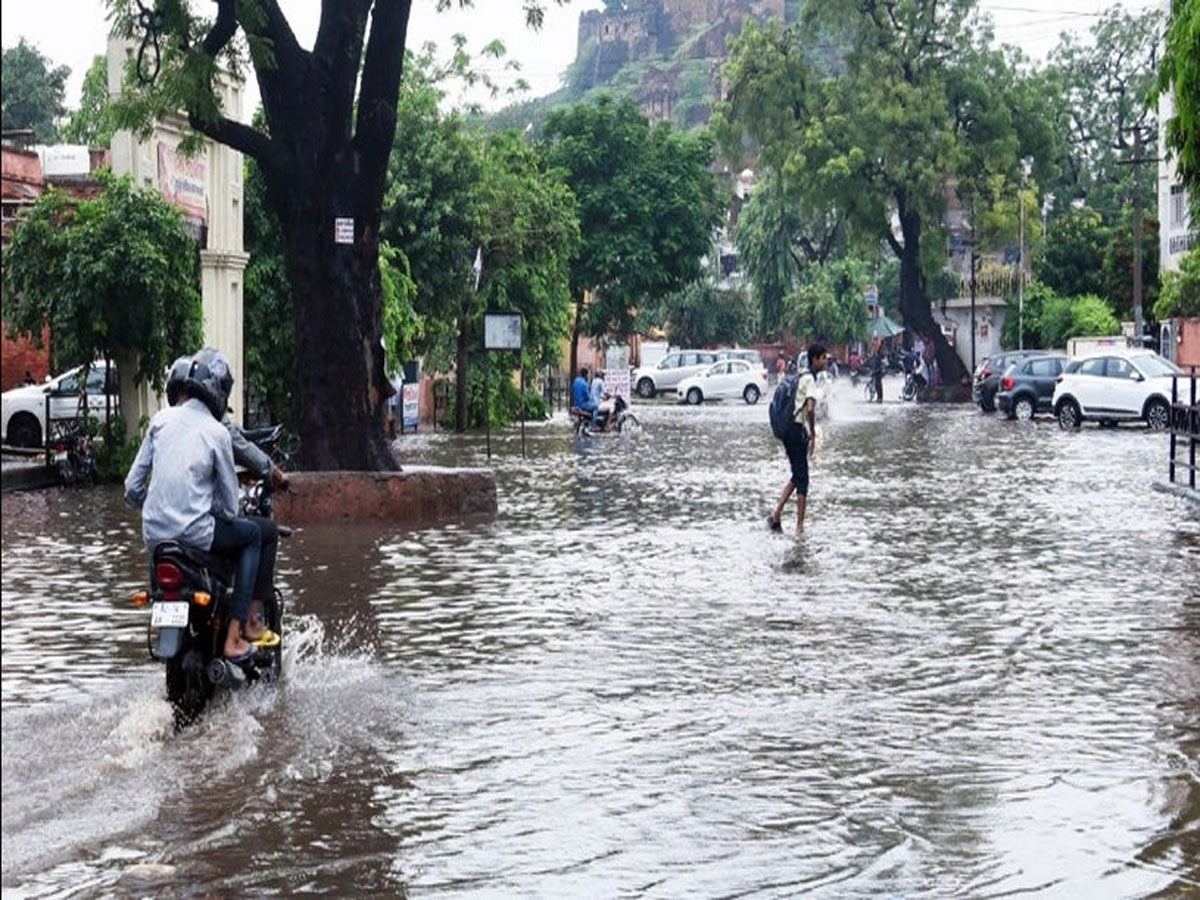Rajasthan Weather News Monsoon knocks rain alert in 24 districts
