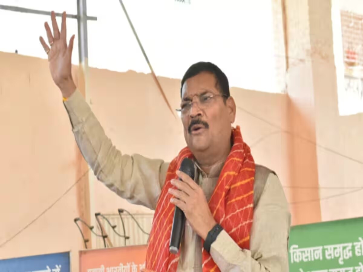 Jharkhand News: विधानसभाध्यक्ष के खिलाफ BJP ने की कार्रवाई की मांग, जानें क्या है पूरा मामला 