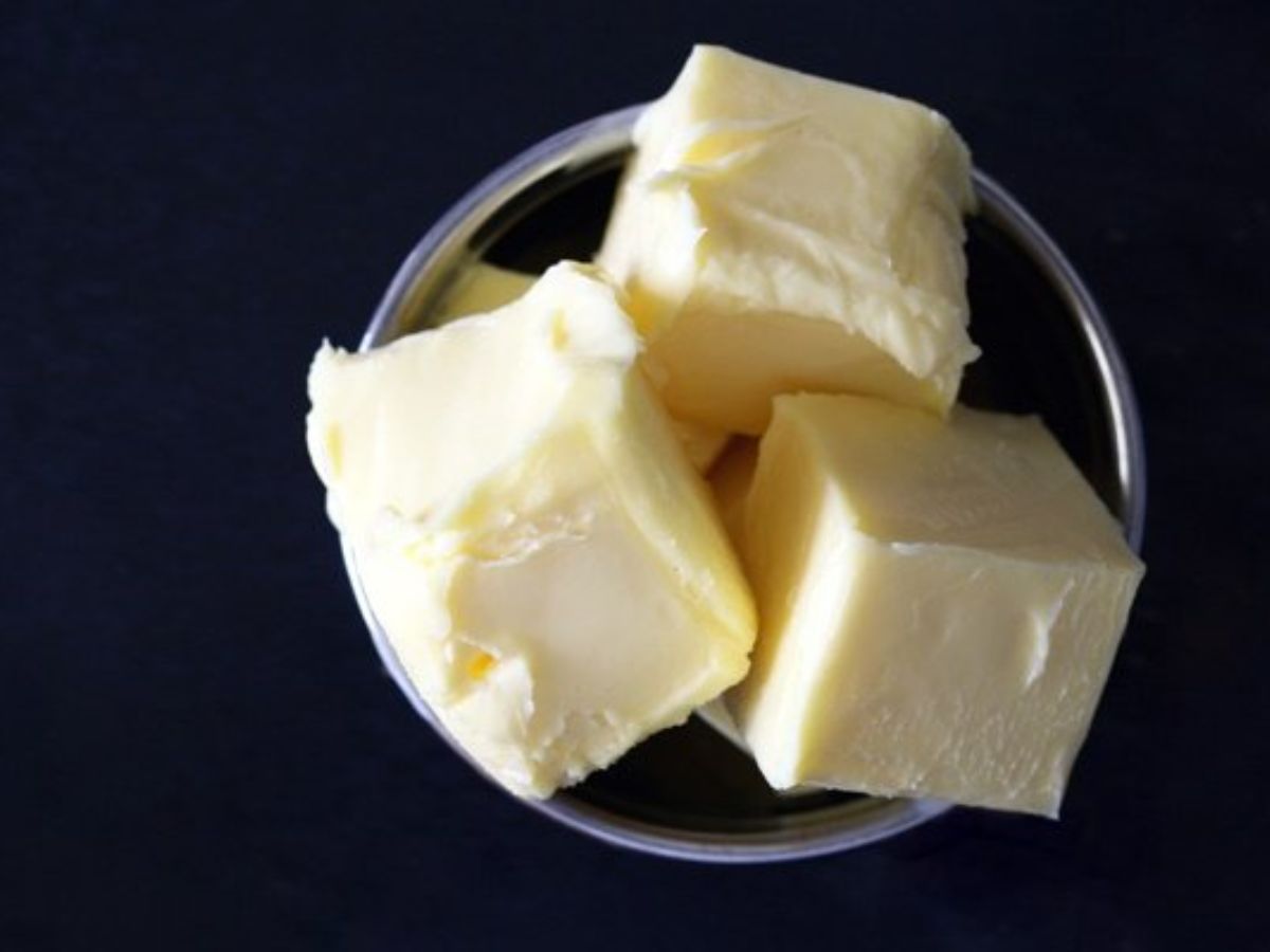 घी या मक्खन, जानें कौन है सेहत के लिए फायदेमंद  