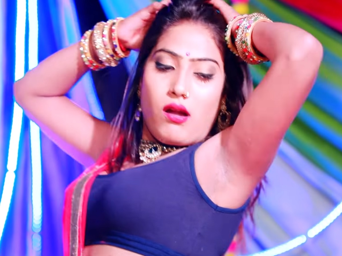 1200px x 900px - Bhojpuri Arkestra Video Song Night Me Light viral on Social Media |  VIDEO:'à¤¨à¤¾à¤ˆà¤Ÿ à¤®à¥‡à¤‚ à¤²à¤¾à¤‡à¤Ÿ'...à¤¤à¤¨ à¤®à¤¨ à¤®à¥‡à¤‚ à¤†à¤— à¤²à¤—à¤¾ à¤¦à¥‡à¤—à¤¾ à¤¯à¥‡ à¤µà¥€à¤¡à¤¿à¤¯à¥‹ à¤¸à¤¾à¤‚à¤— | Hindi News,  Bhojpuri Cinema