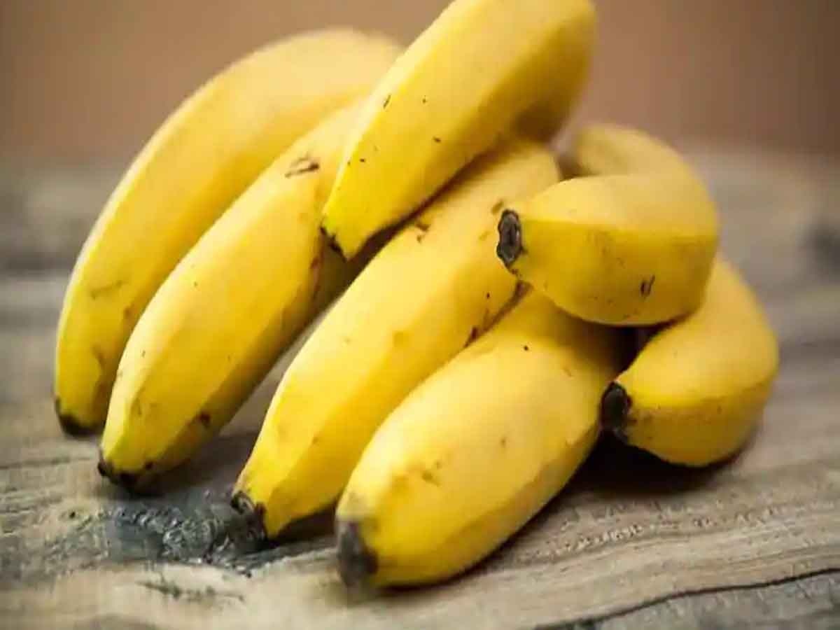 banana side effect: केला खाने के 1 घंटे बाद तक नहीं करना चाहिए ये काम, जान लीजिए इसका नुकसान