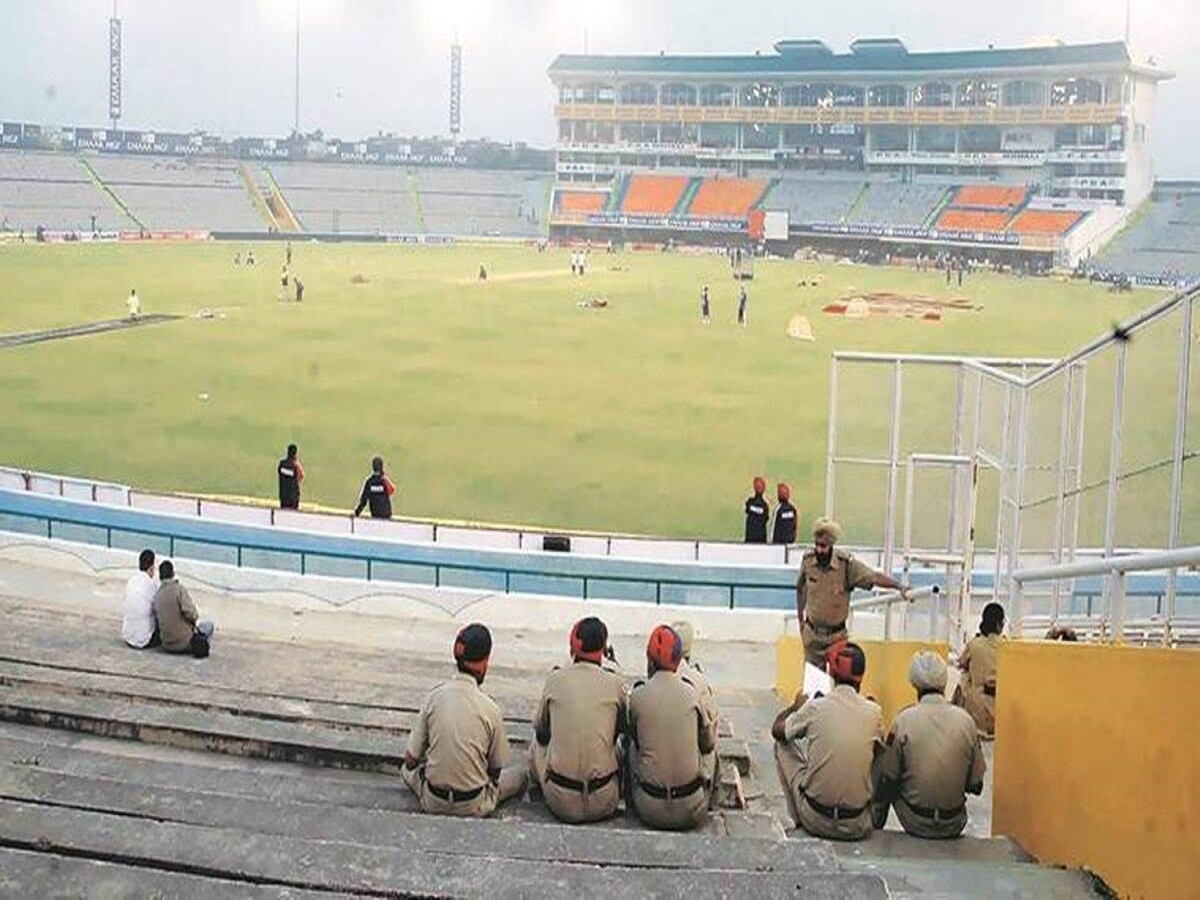 ODI WC के आयोजन को लेकर अब कांग्रेस vs आप, मोहाली में नहीं होगा कोई मैच