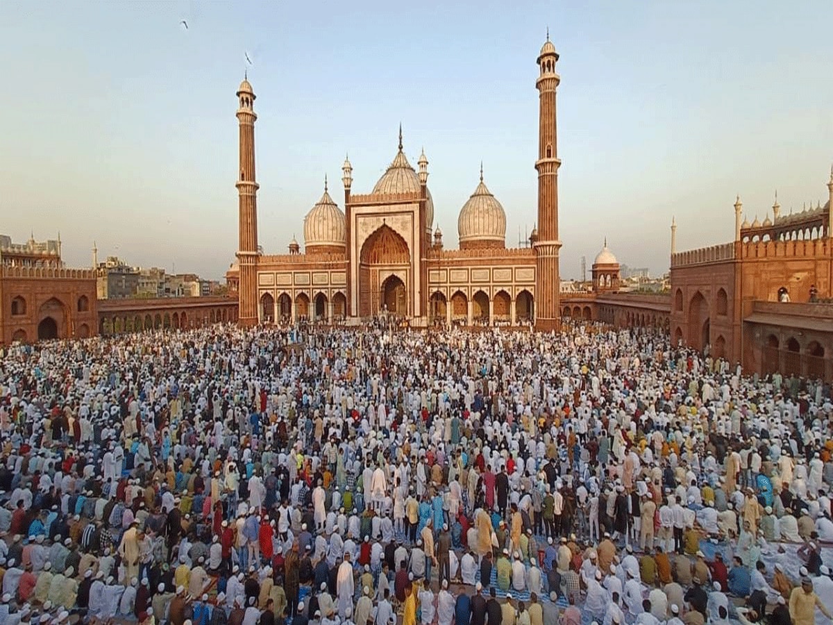 Eid Ul-Adha 2023: इस्लाम धर्म में क्यों दी जाती है कुर्बानी? और कब हुई शुरु? जानें पूरा इतिहास