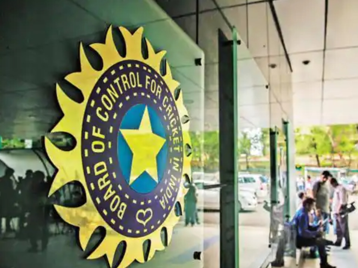 रिटायर्ड खिलाड़ियों को लेकर क्या है BCCI की रणनीति? विदेशी टी20 लीग में होगा रिव्यू