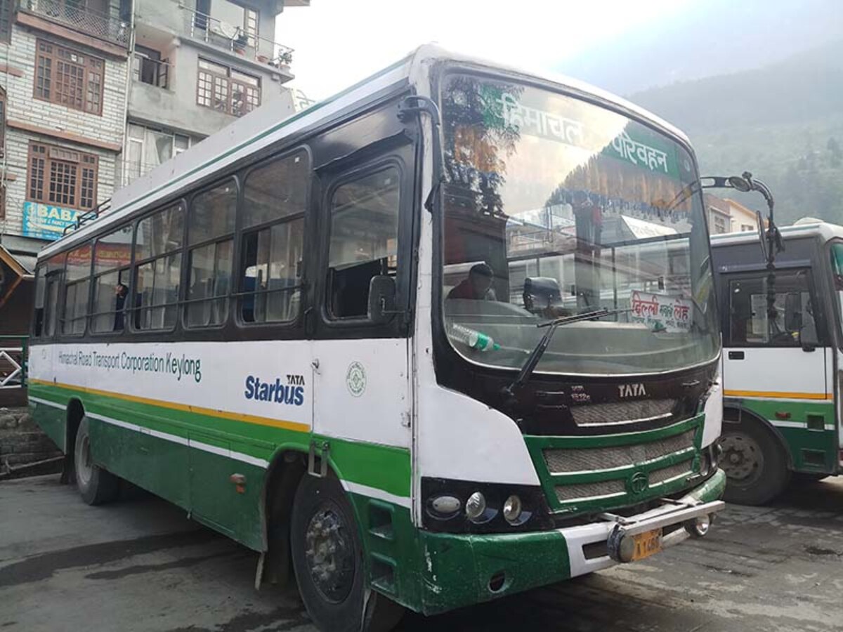 HRTC News: हिमाचल प्रदेश में बस से सफर करना हुआ सस्ता, HRTC ने घटाया किराया