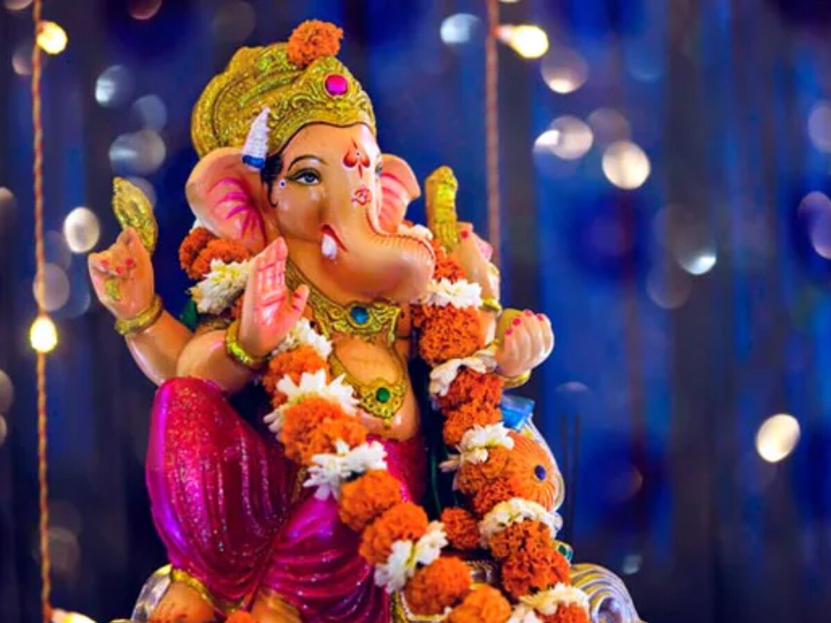 Sankashti Chaturthi 2023 Today Sawan Vrat Ganesh Ji Puja Vidhi Shubh ...