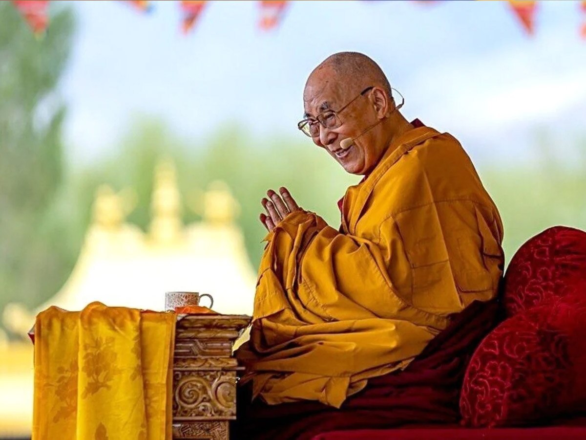 Dalai Lama Birthday: कौन हैं दलाई लामा, कहां हुआ जन्म और क्या है चीन से विवाद? जानें सब कुछ