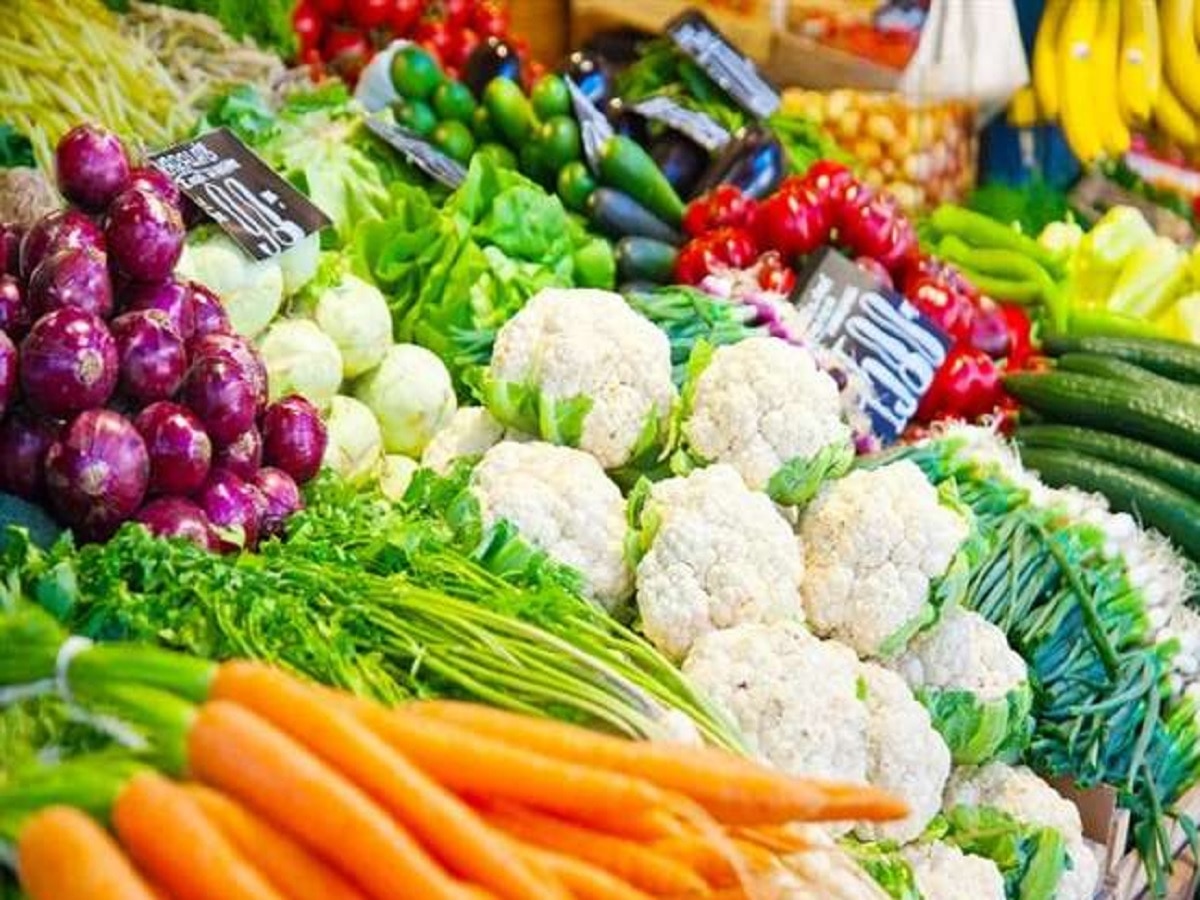 Vegetable Price Hike: सब्जी का दाम पहुंचा सातवें आसमान पर, इन वजहों से बढ़ रहा है दाम