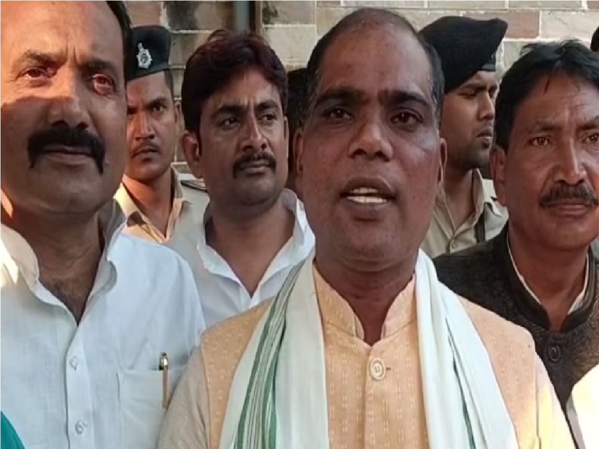 Surendra Ram Rjd KK Pathak and Education Minister controversy Surendra Ram said ...