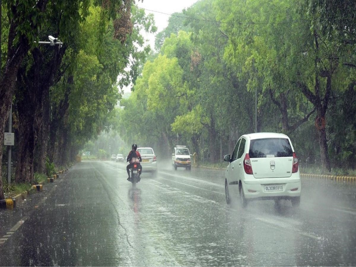 Rain Update: दिल्ली-एनसीआर में बारिश, IMD ने इन इलाकों के लिए जारी किया अलर्ट