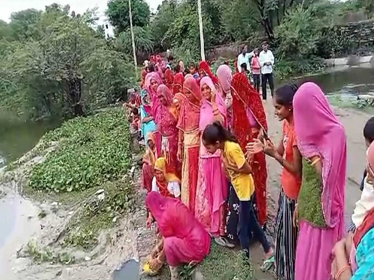 [node:field-english-title] |राजसमंद: छलकने लगा बरार का बड़ा तालाब ...