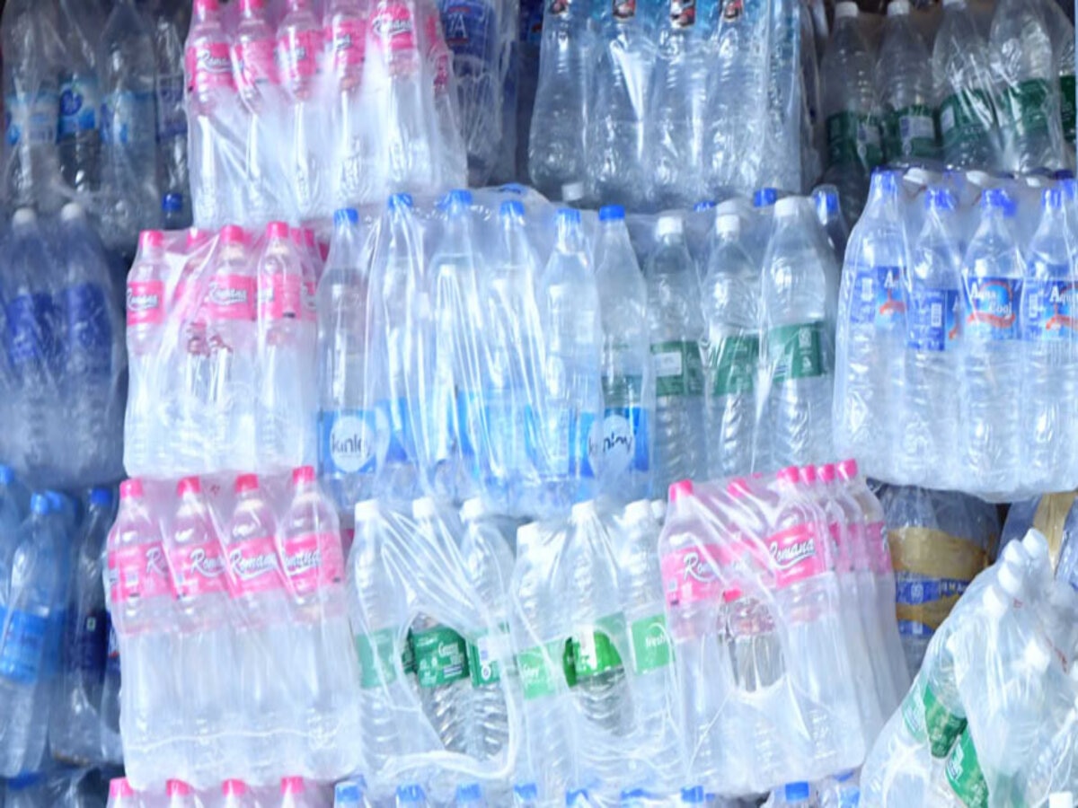Packaged Water Bottle New Rule: ପ୍ୟାକେଜ୍ ପାଣି ପିଉଥିବା ଲୋକଙ୍କ ପାଇଁ ଆସିଲା ବଡ ଖବର, ସରକାର ବଦଳାଇଲେ ନିୟମ 