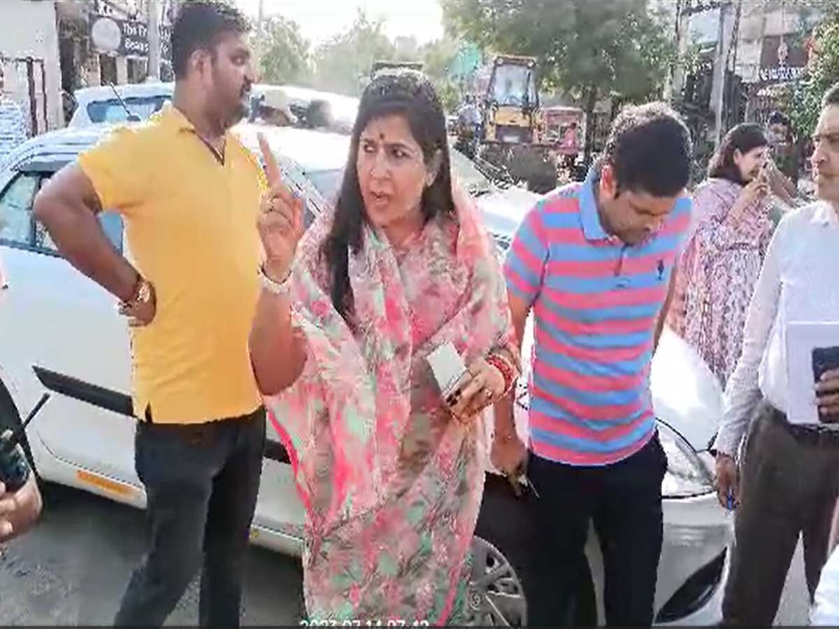 Jaipur: स्वच्छता सर्वेक्षण में टॉप 10 स्थान पर लाने के खोखले दावे, पिछले 3 दिनों से मेयर सौम्या गुर्जर का दौरा 