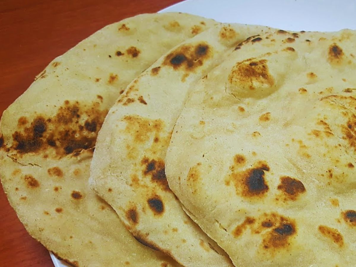 इन लोगों को मैदा की रोटियां खिलाएं