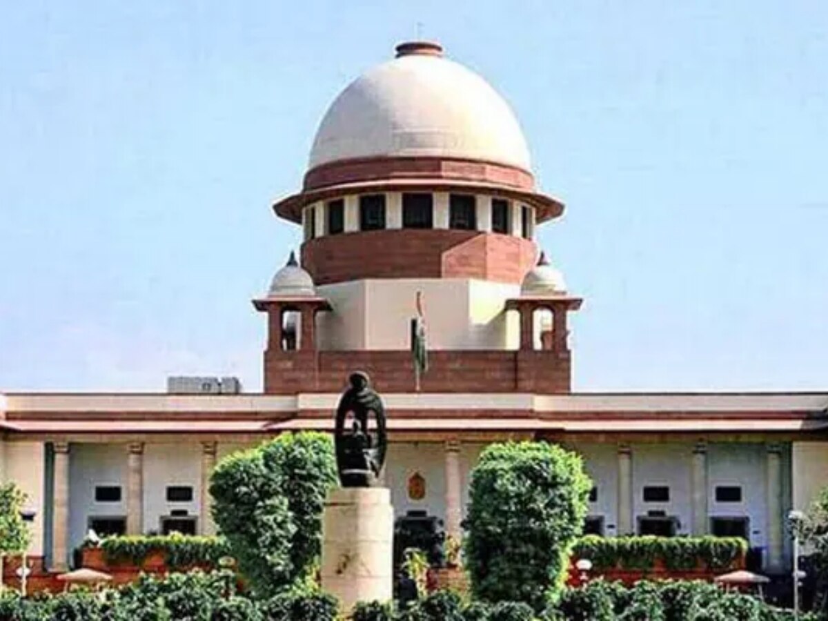 Supreme Court on Ordinance: संसद से कानून पास होने का इंतजार करे कोर्ट, अध्यादेश पर केंद्र की SC में दलील