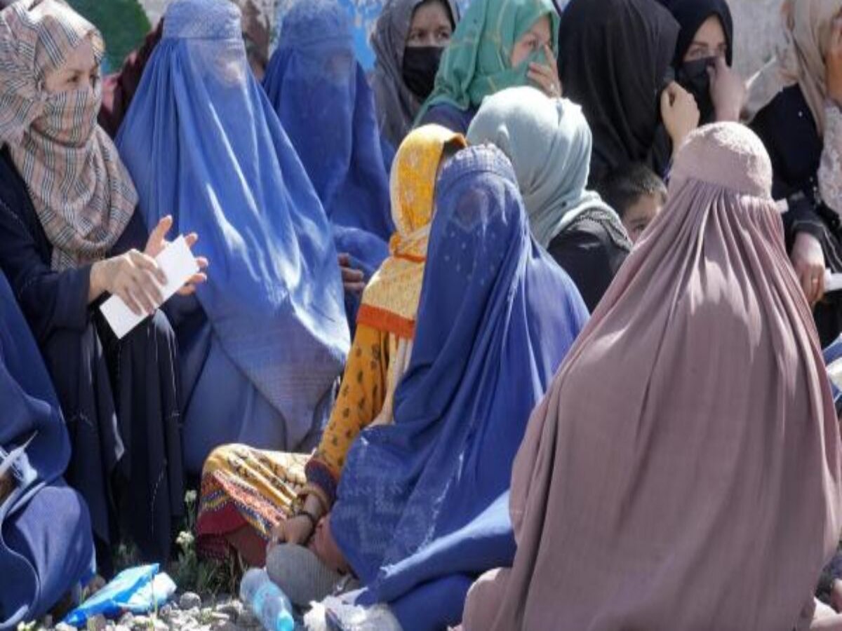 Afghanistan: अफ़ग़ानिस्तान महिलाओं के लिए बना रहेगा जेलख़ाना; पाबंदियों को लेकर नया आदेश
