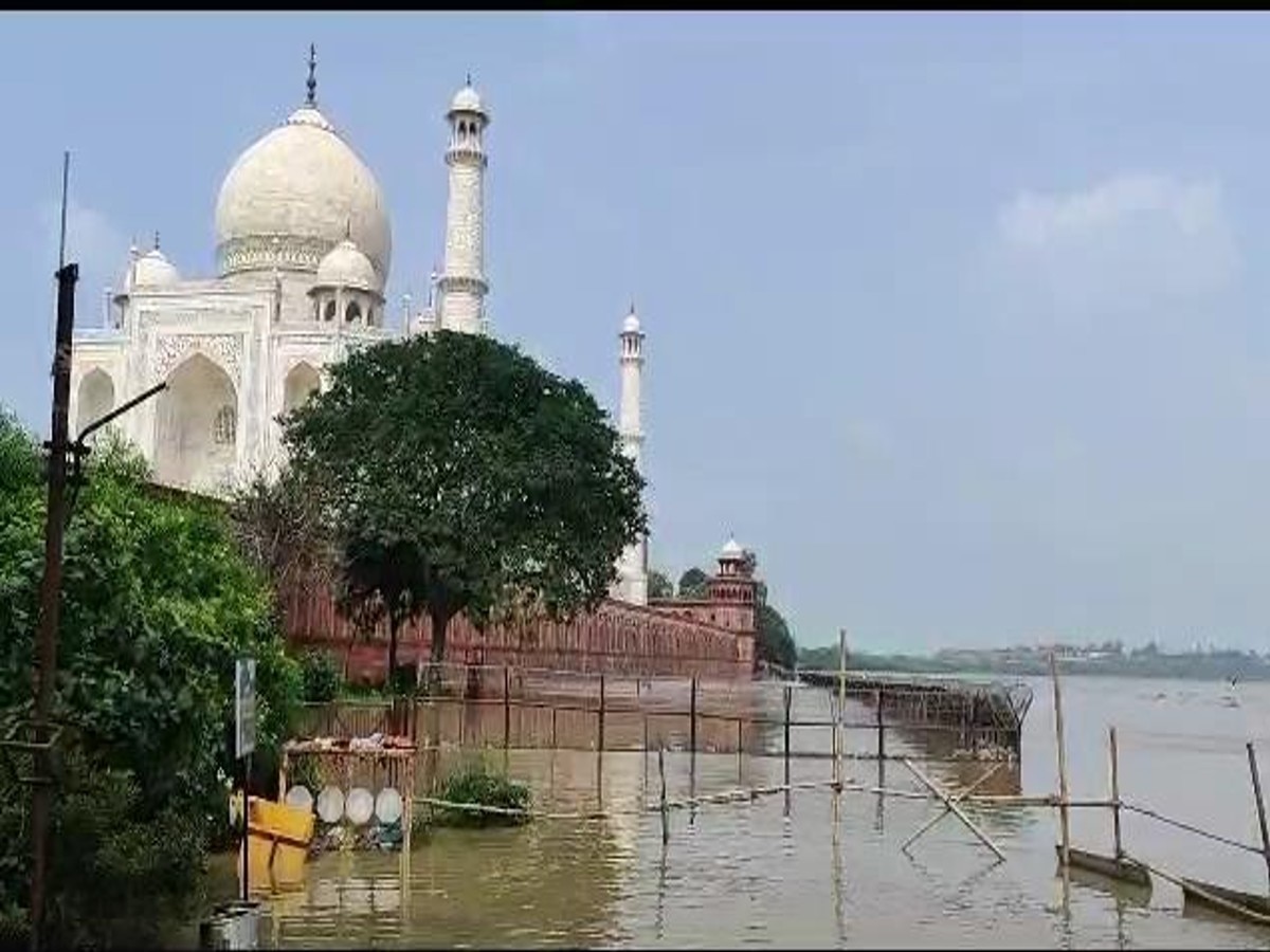 Yamuna Flood Agra
