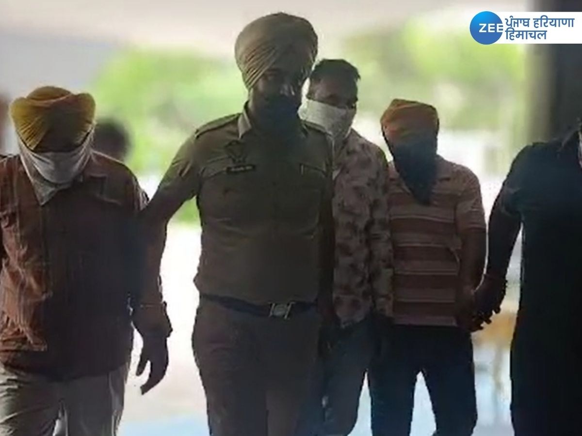 Punjab News: CIA ਅਤੇ STF ਦੇ ਮੁਲਾਜ਼ਮ ਬਣ ਠੱਗੀ ਮਾਰਨ ਵਾਲੇ ਗਿਰੋਹ ਦਾ ਪਰਦਾਫਾਸ਼; 5 ਵਿਅਕਤੀ ਗ੍ਰਿਫ਼ਤਾਰ