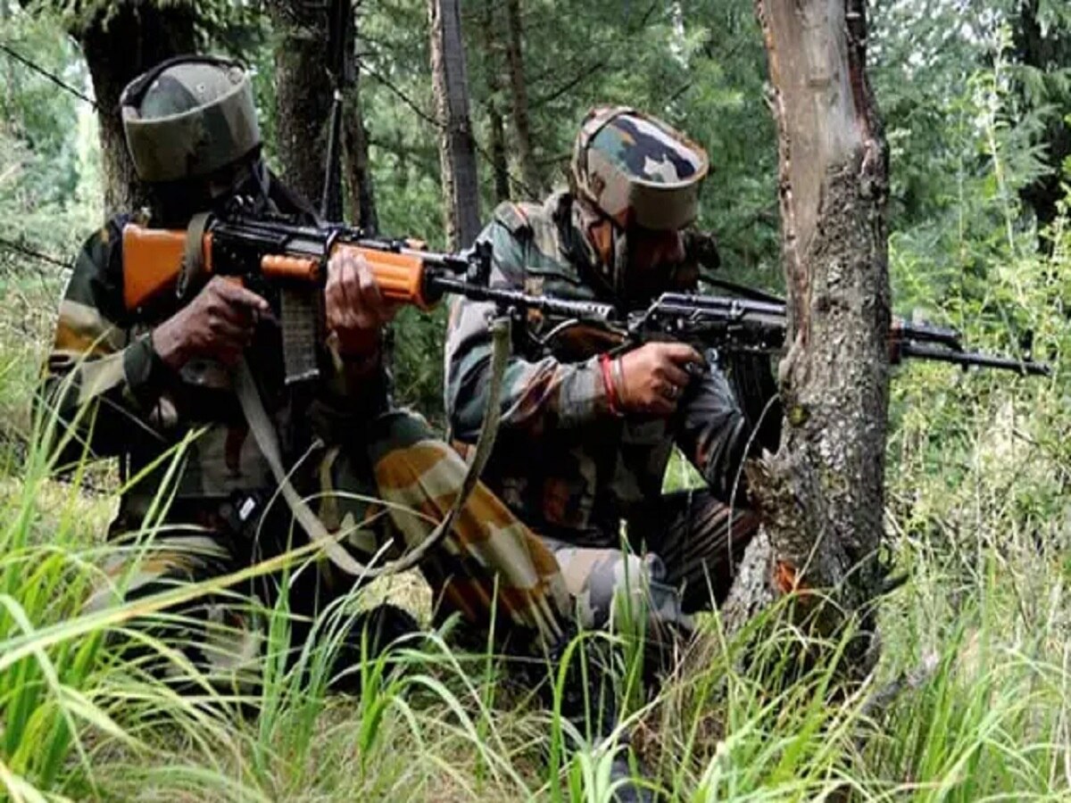 Jammu Kashmir: जम्मू-कश्मीर में बाहरी मजदूरों को आतंकीयों ने मारी गोली, सेना ने की इलाके की घेराबंदी