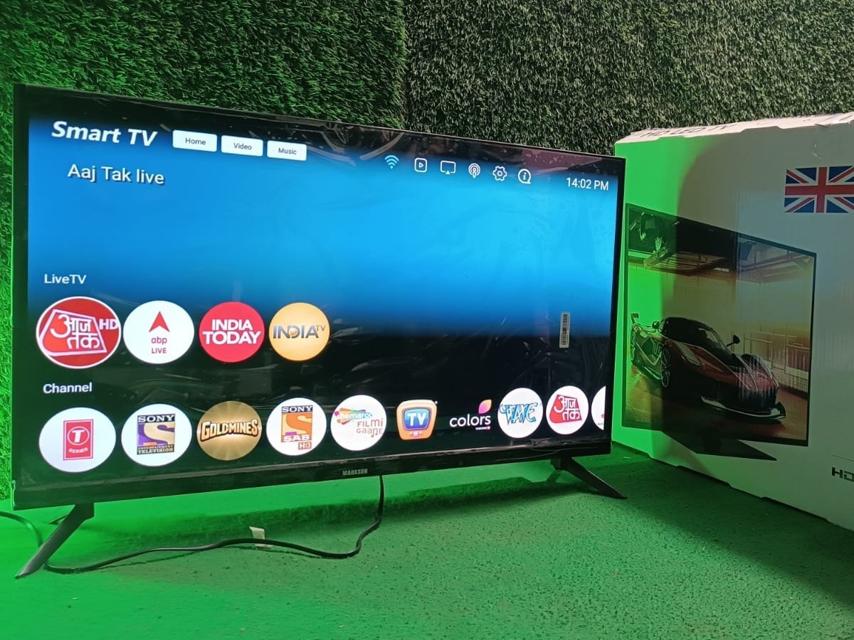 अरे ये क्या: 10 हजार से सस्ता मिल रहा 80 cm वाला Smart LED TV, कंपनी के पास लगा हुआ है ढेर! 