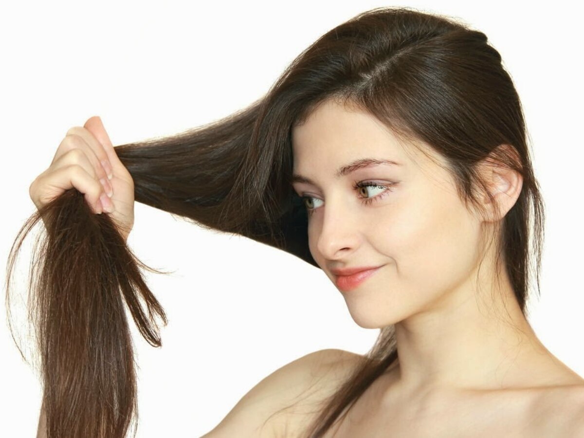 hair care routine in monsoon : मॉनसून में खास होना चाहिए आपका हेयर केयर रुटीन जानिए कैसे रखें बालों का ख्याल