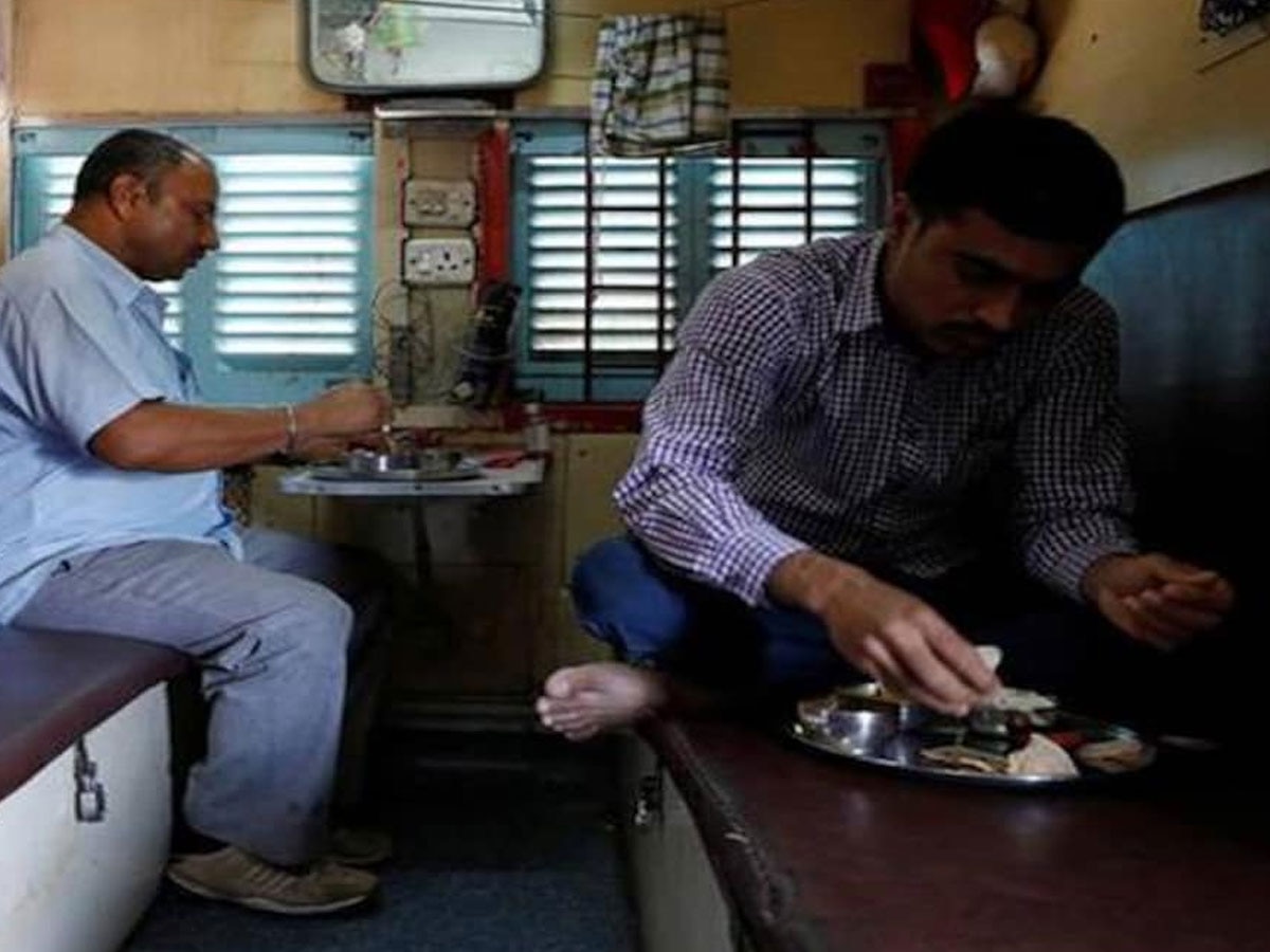 Indian Railways: करोड़ों रेल यात्र‍ियों के ल‍िए नई सुविधा, 20 रुपये में म‍िलेगा भरपेट भोजन; खाने में क्या-क्‍या?