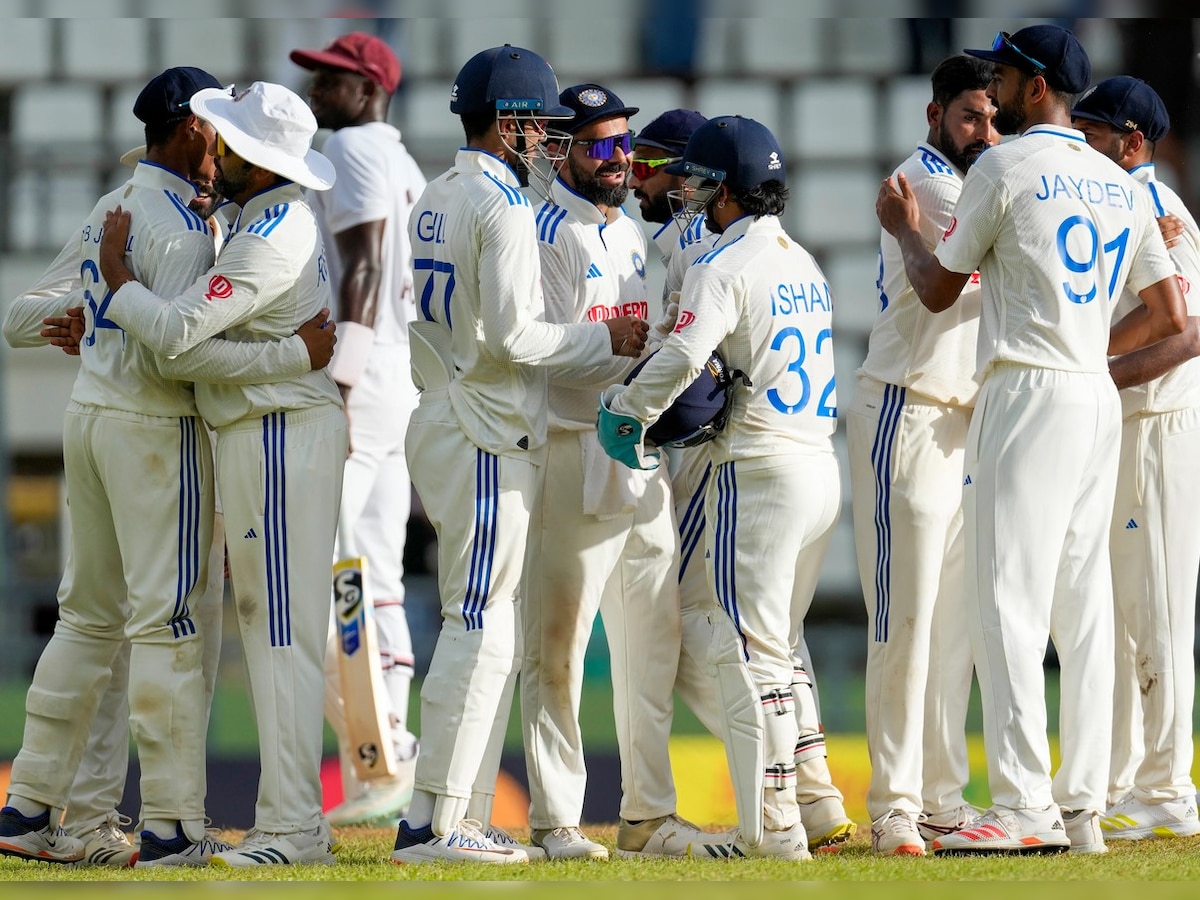IND vs WI: BCCI ने इस खिलाड़ी को मौका देकर अपने ही पैरों पर मारी कुल्हाड़ी, वेस्टइंडीज टेस्ट सीरीज के साथ ही करियर खत्म! 