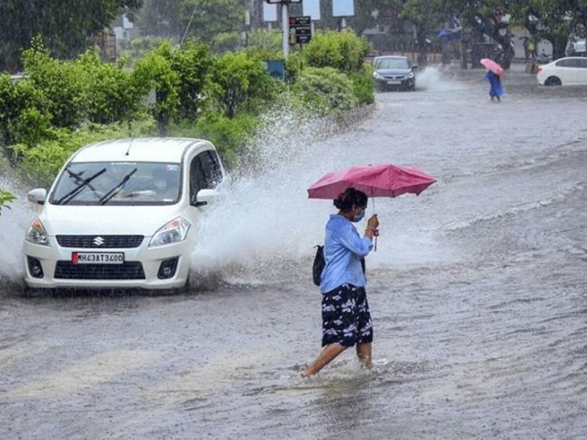 Weather report: महाराष्ट्र में भारी बारिश की चेतावनी; इन तीन जिलों के स्कूल बंद