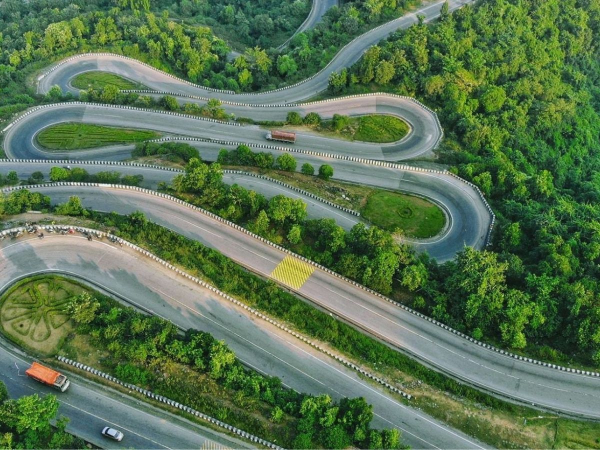 ঝাড়খণ্ডে ভুতুড়ে জায়গা: সুন্দর তাইমারা উপত্যকার ভয়ঙ্কর গোপনীয়তা, মোবাইলের সময়টি এখানে আসার সাথে সাথেই পরিবর্তিত হয় ঝাড়খণ্ডে ভুতুড়ে জায়গা: সুন্দর তাইমারা উপত্যকার ভয়ঙ্কর গোপনীয়তা, মোবাইলের সময়টি এখানে আসার সাথে সাথেই পরিবর্তিত হয়