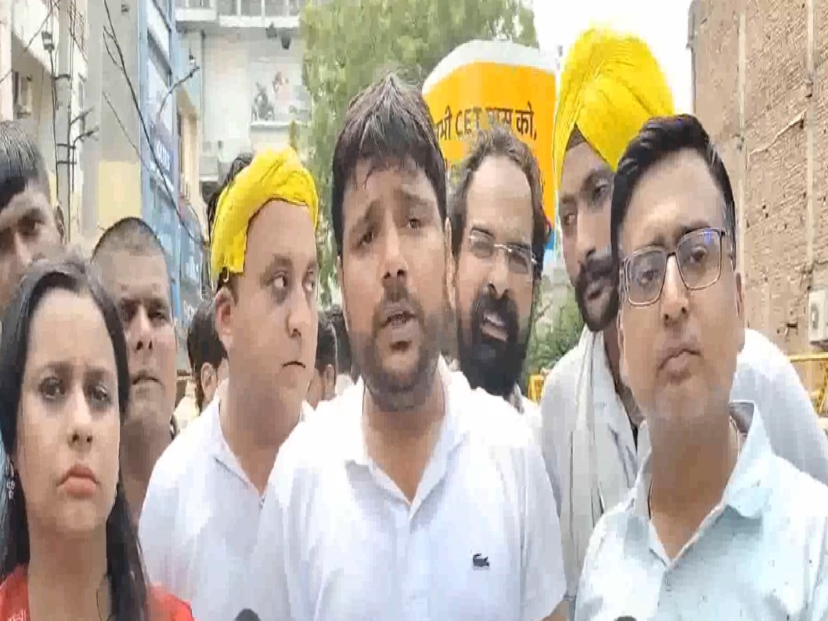 Rohtak News: बेरोजगारी को लेकर AAP ने किया प्रदर्शन, कहा- CET उम्मीदवारों को नहीं मिला मौका तो होगा बड़ा आंदोलन Rohtak News: बेरोजगारी को लेकर AAP ने किया प्रदर्शन, कहा- CET उम्मीदवारों को नहीं मिला मौका तो होगा बड़ा आंदोलन