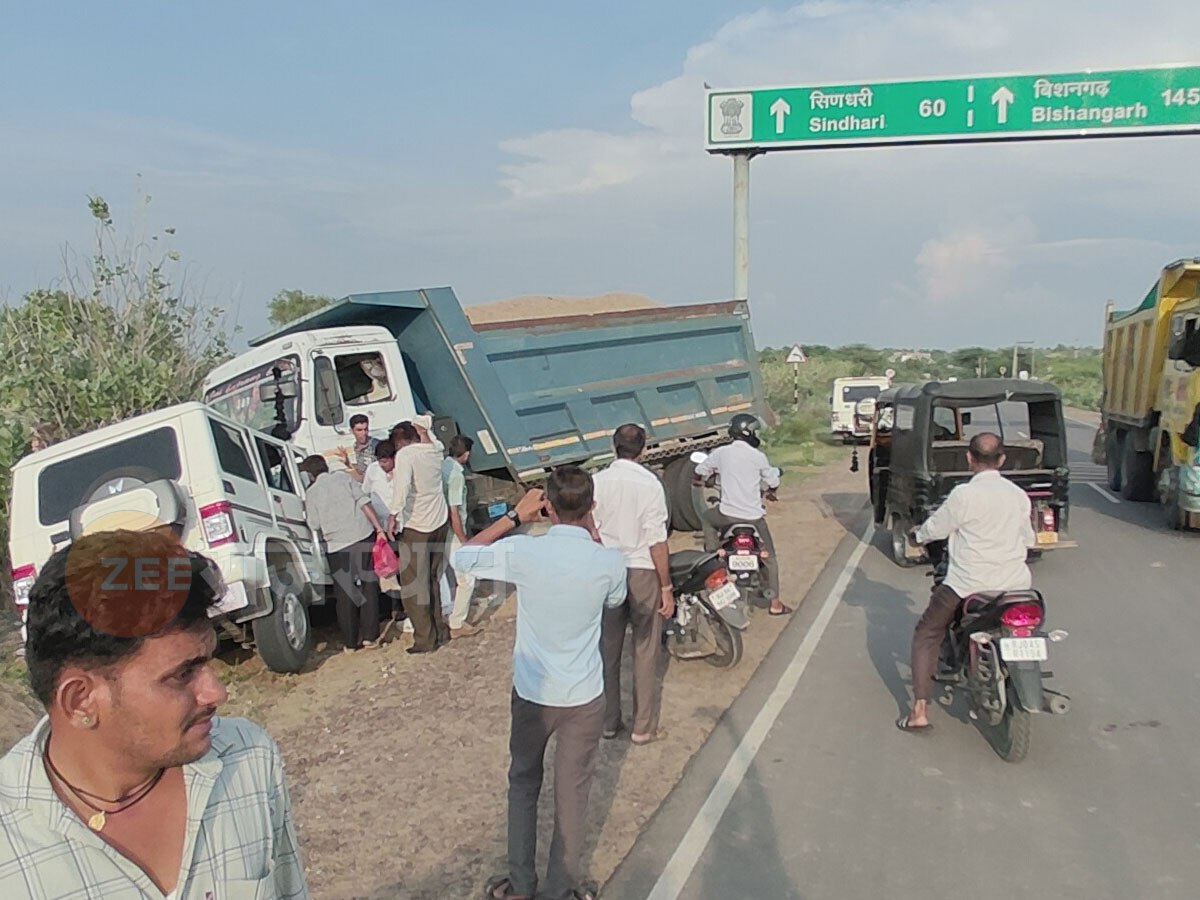 बाड़मेर में भीषण सड़क हादसा, बोलेरो और बजरी से भरे डंपर की टक्कर, हादसे में 6 लोग घायल