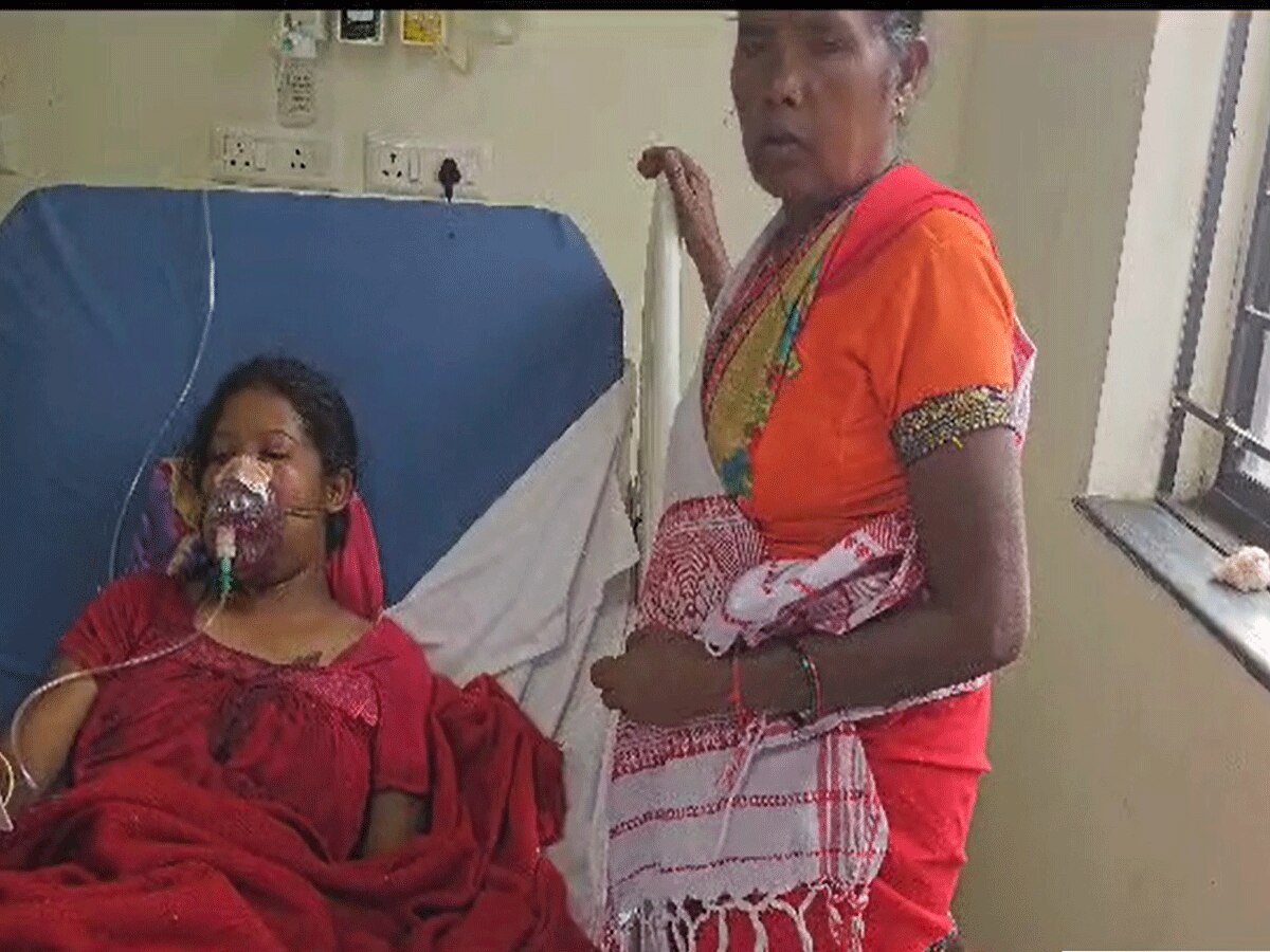 Jharkhand News: सनकी आशिक ने प्रेमिका के मुंह में मारी गोली, अस्पताल में भर्ती कर हुआ फरार