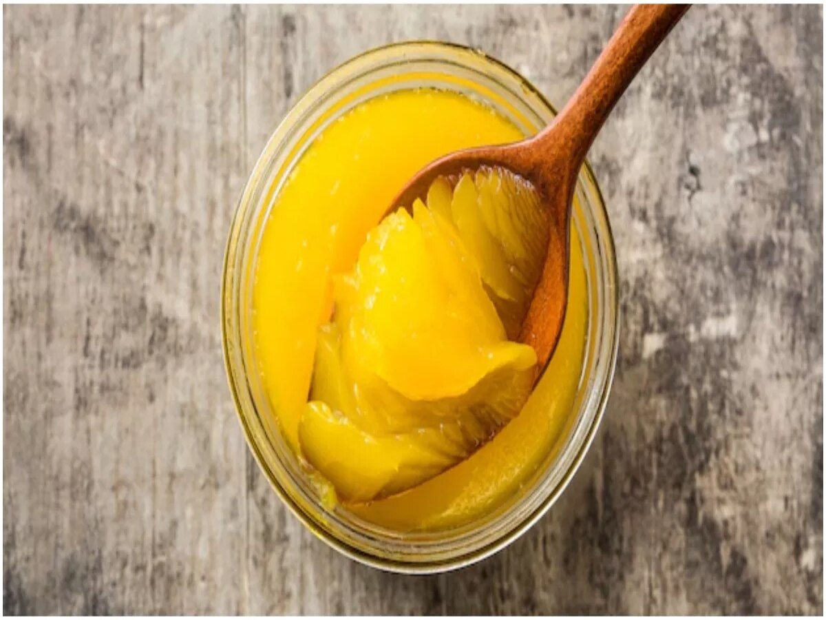 How to apply ghee on face for glowing skin chehre par ghee lagane ke