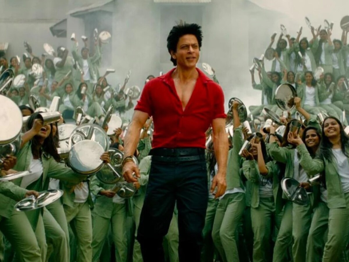Jawan: शाहरुख खान के लिए तैयार हुआ बॉलीवुड का सबसे महंगा गाना, 1000 डांसर्स लड़कियों संग आएंगे नजर